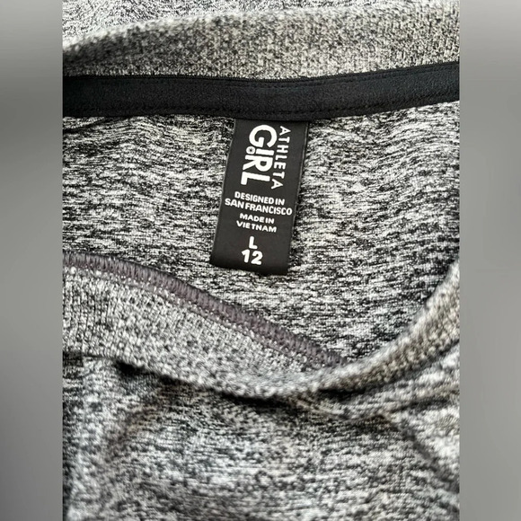 Athleta Girl Seamless Heathered Gray Top, Size 12 - Picture 5 of 5
